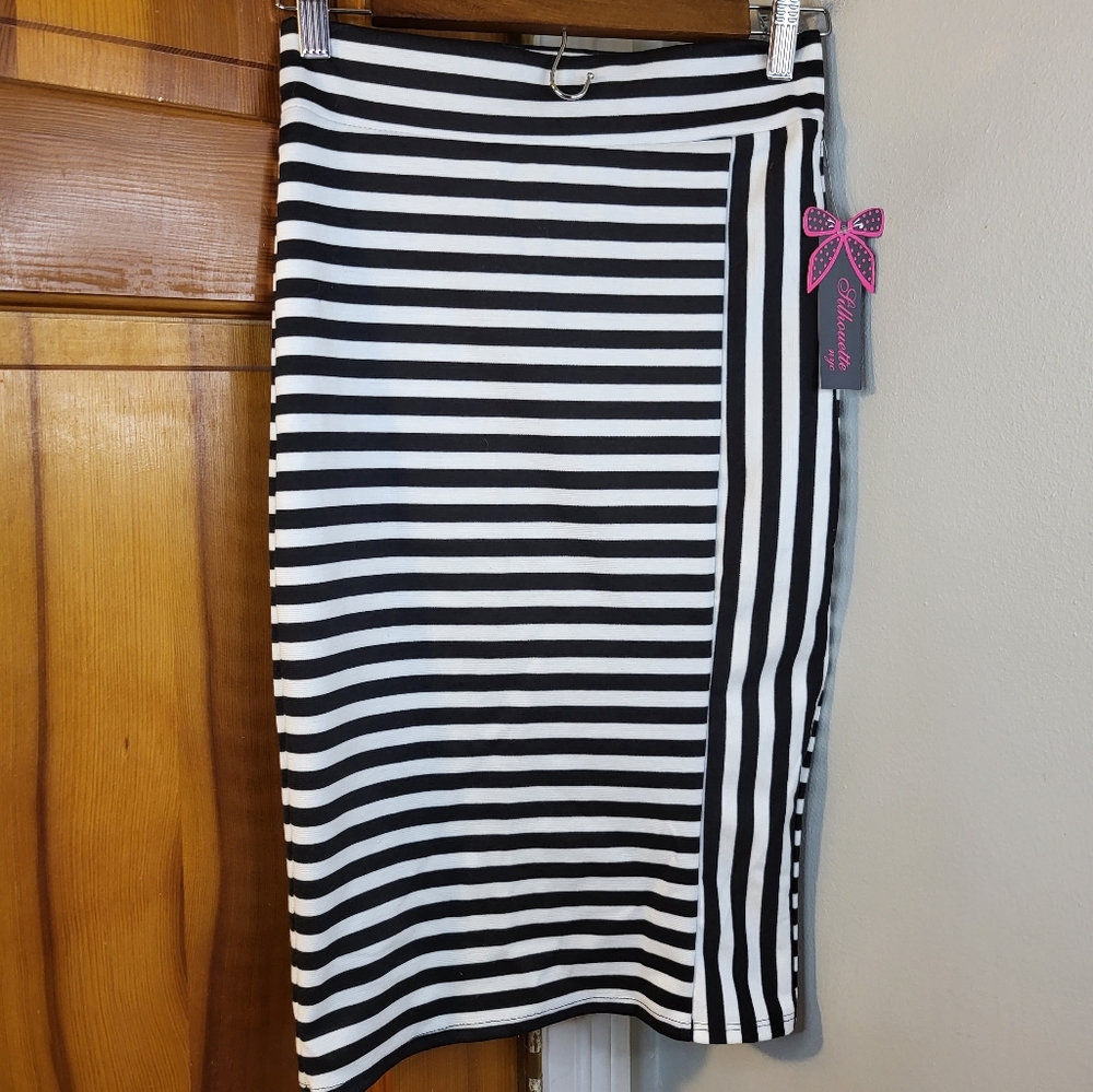 NWT Silhouette NYC Stretchy Pencil Body Con Skirt Made in USA